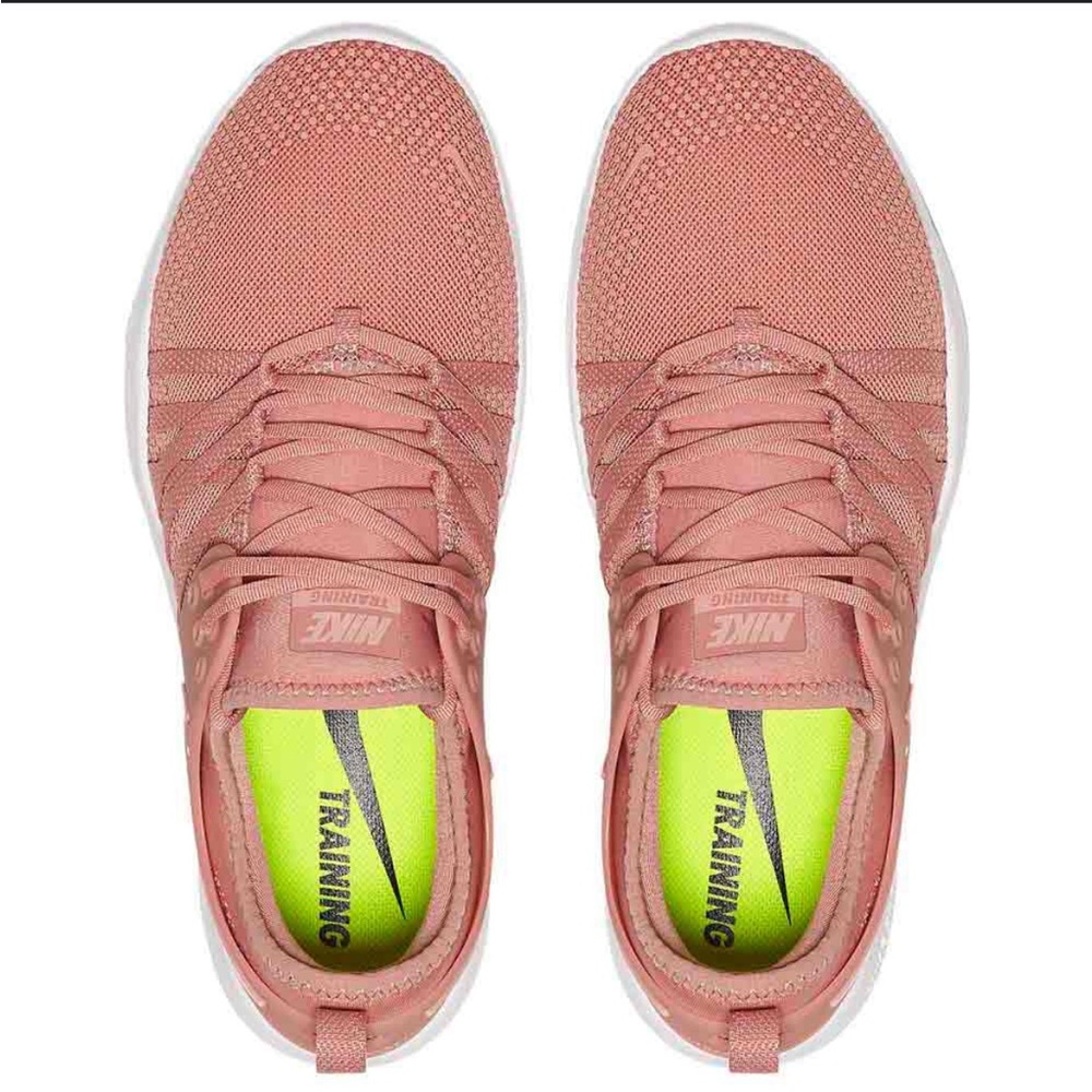 Nike Free TR 7